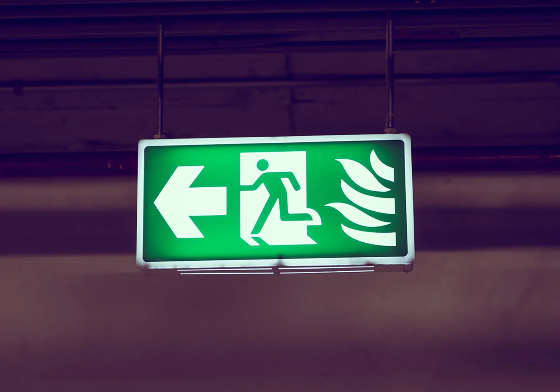 blog-a-guide-to-workplace-safety-signage-pointing-you-in-the-right-direction