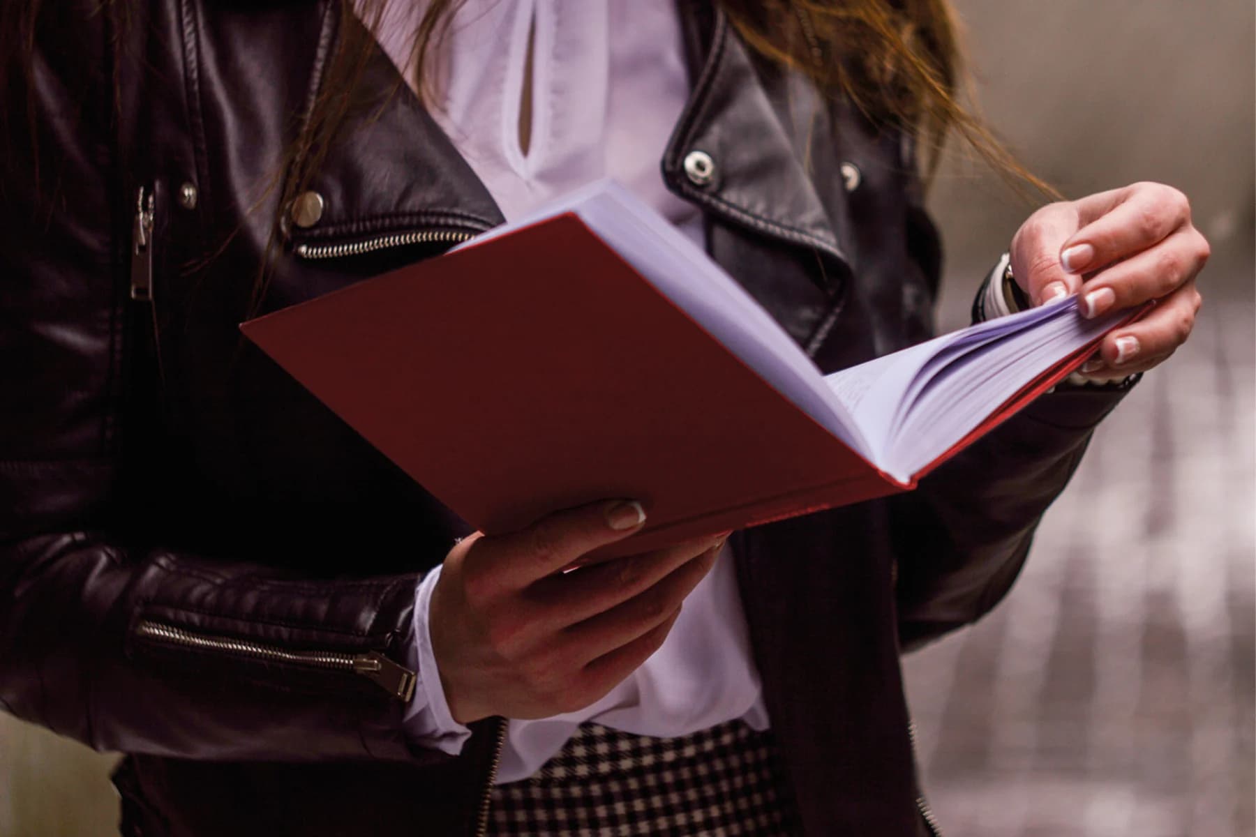 blog-everything-you-need-to-know-about-hardback-book-printing